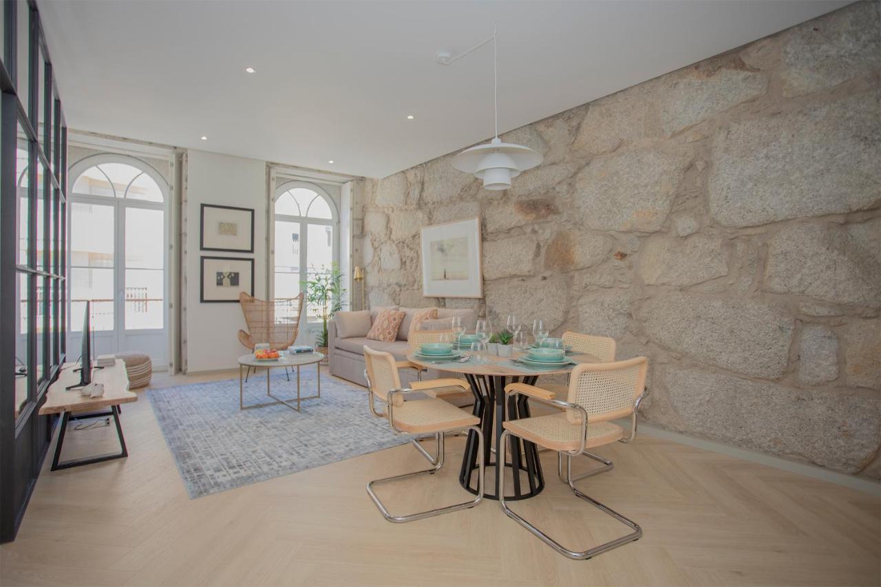 Liiiving In Porto - Luxury Beachfront Apartments المظهر الخارجي الصورة