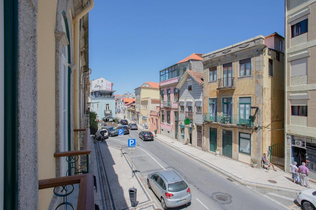 Liiiving In Porto - Luxury Beachfront Apartments المظهر الخارجي الصورة