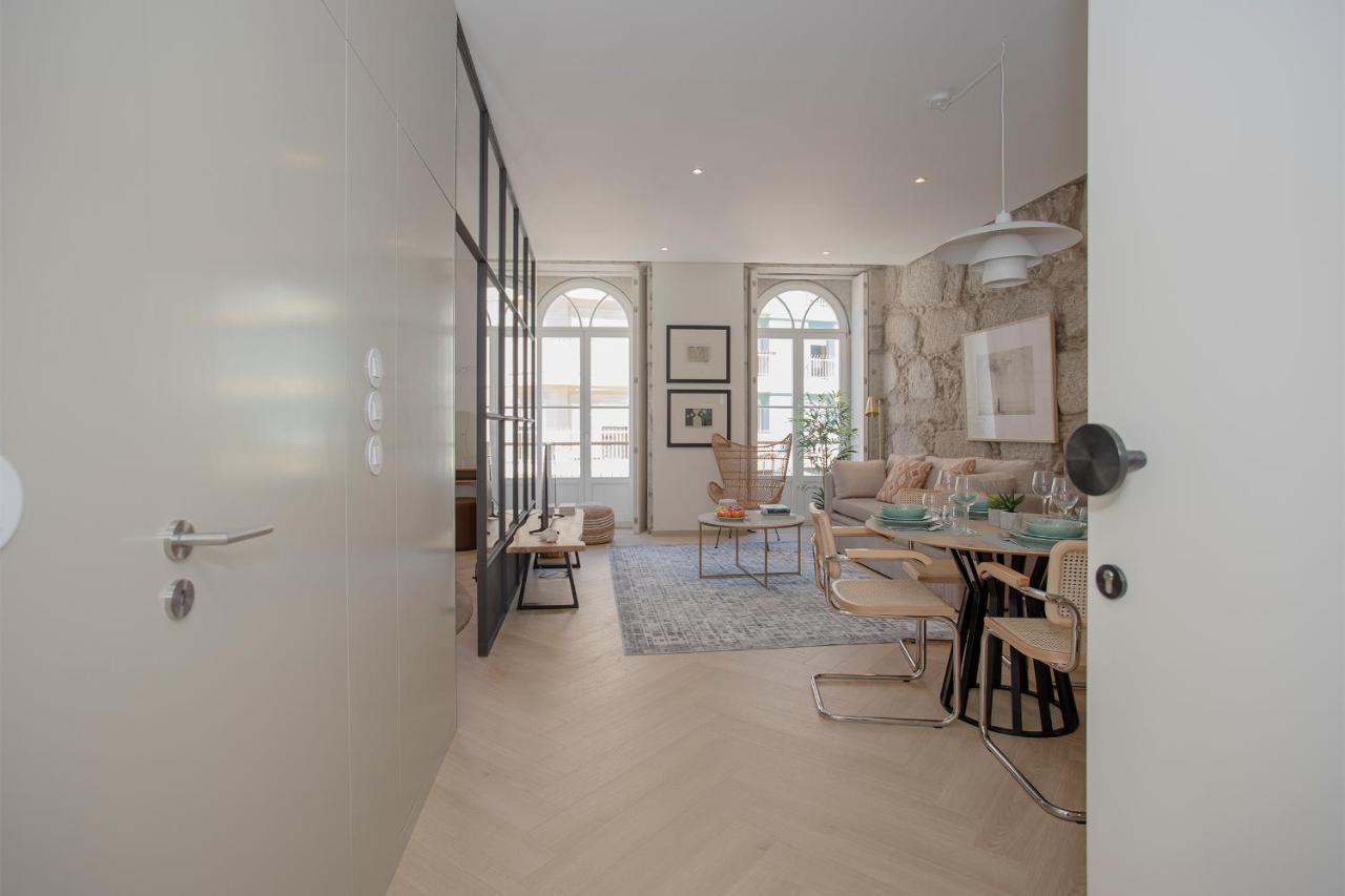 Liiiving In Porto - Luxury Beachfront Apartments المظهر الخارجي الصورة