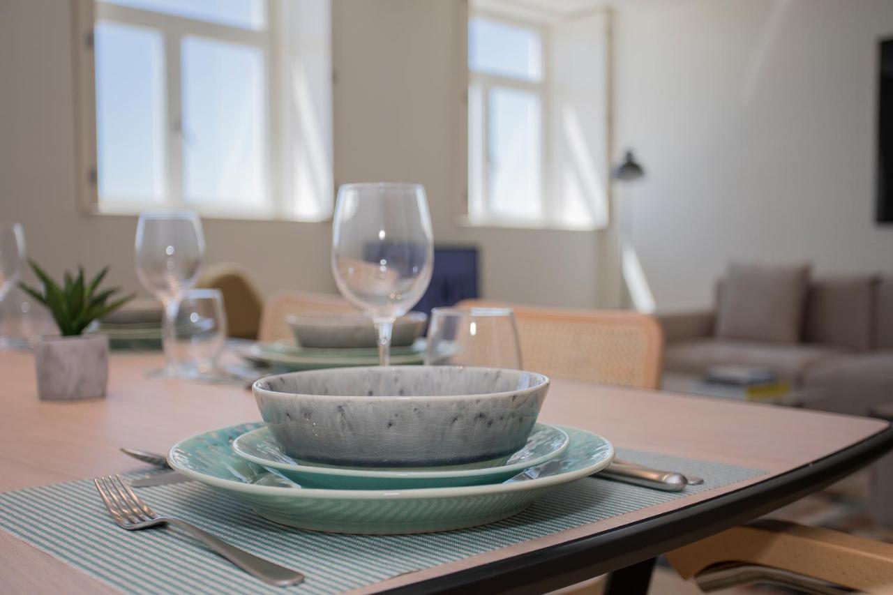 Liiiving In Porto - Luxury Beachfront Apartments المظهر الخارجي الصورة