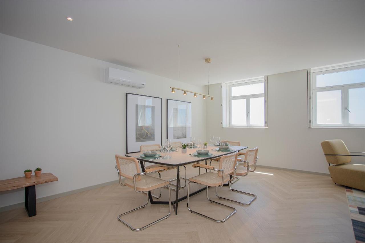 Liiiving In Porto - Luxury Beachfront Apartments المظهر الخارجي الصورة
